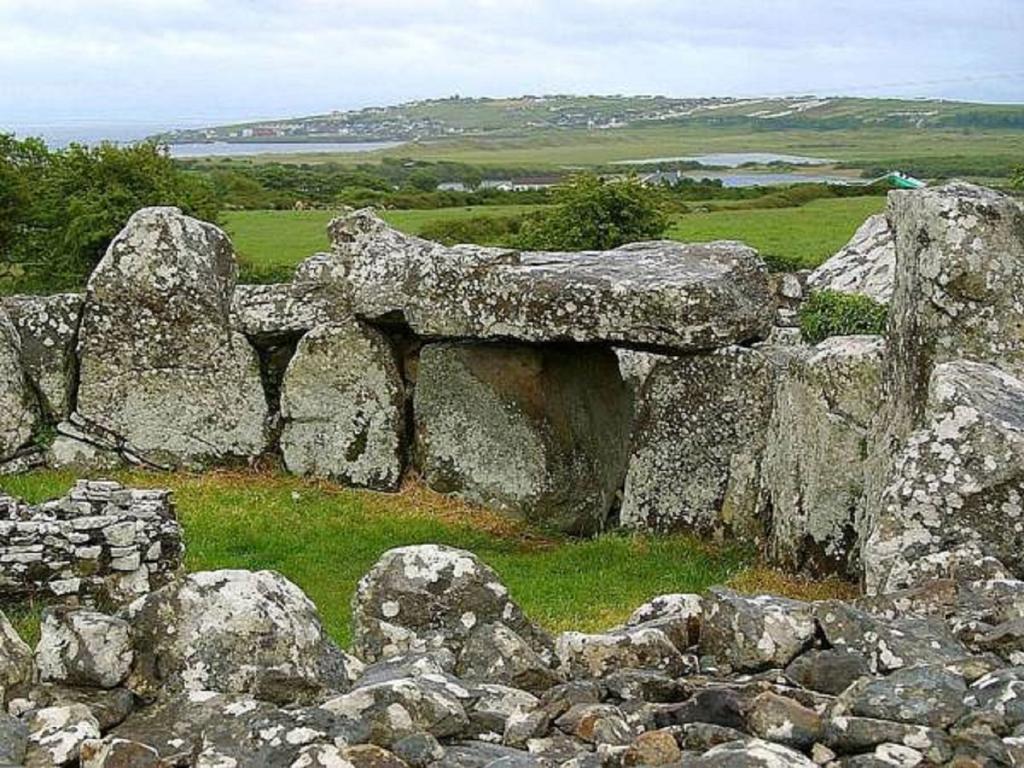 The Benwiskin Centre Ballaghnatrillick Екстер'єр фото